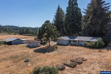 92891 Allens Alley, Cheshire, OR 97419 - photo 2