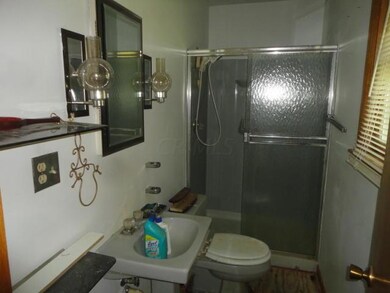 39th St 132 - BATH2