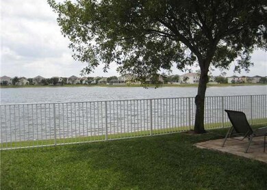 158 Berenger Walk, Royal Palm Beach, FL 33414 - photo 4