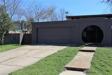 6321 Walraven Cir, Fort Worth, TX 76133 - photo 3