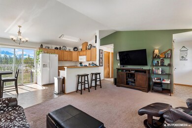 6920 E Kathleen Cir, Palmer, AK 99645 - photo 6