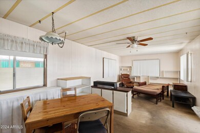 Living Area 2