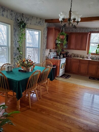 36 Huntington Ave, Worcester, MA 01606 - photo 6