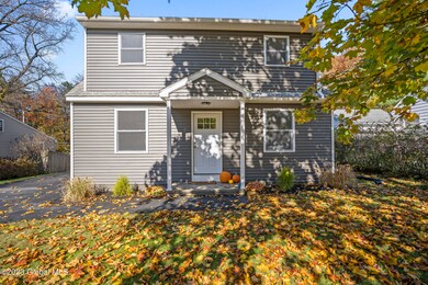 11 Rita Ln, Albany, NY 12211 - photo 2