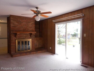 1206 Castle Rock Dr, Fayetteville, NC 28304 - photo 4