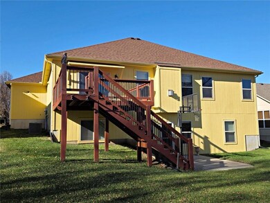 4915 Parkway Dr, Leavenworth, KS 66048 - photo 5