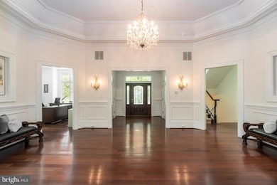 1347 Kirby Rd, McLean, VA 22101 - photo 6