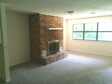 14918 Joy Rd, Fayetteville, AR 72701 - photo 2