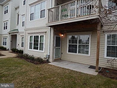 12451 Hayes Ct unit 103, Fairfax, VA 22033 - photo 3