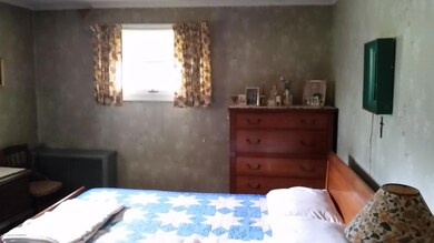 573 Suscon Rd, Pittston, PA 18640 - photo 4