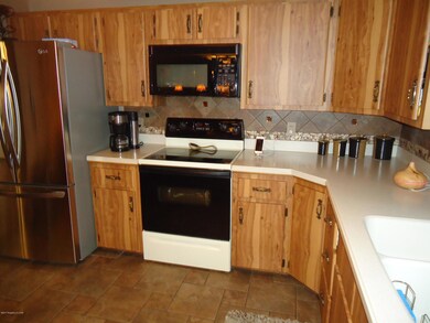 169 Circle Dr, Harding, PA 18643 - photo 4