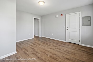 816 King George Rd unit 2, Fords, NJ 08863 - photo 6