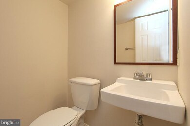 6405 Atwood St, District Heights, MD 20747 - photo 2