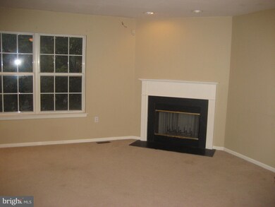 3800 Quaker Ct, North Wales, PA 19454 - photo 7