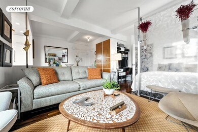 300 W 23rd St unit 9D, New York, NY 10011 - photo 5