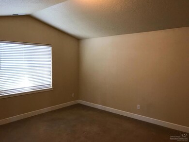 61351 Woodbury Ln, Bend, OR 97702 - photo 7