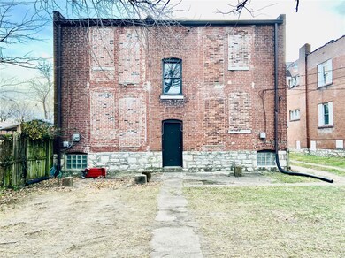 4735 Palm St, Saint Louis, MO 63115 - photo 5