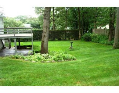 26 Wampum Dr, Warwick, RI 02886 - photo 5