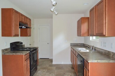 281 Grand Magnolia St, Jackson, GA 30233 - photo 5