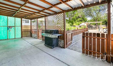 1308 Holly St, Nampa, ID 83686 - photo 3