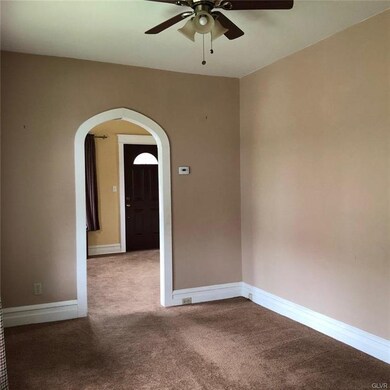 1911 W Allen St unit 1913, Allentown, PA 18104 - photo 5