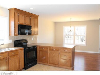 111 Cactus Ln, Statesville, NC 28625 - photo 5