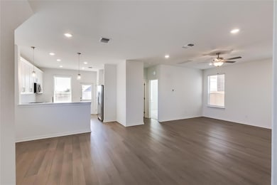 109 Bridge Deck Loop, Kyle, TX 78640 - photo 5