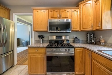  A brand new gas stove was installed this week.