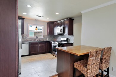 858 Judiway St, Houston, TX 77018 - photo 3