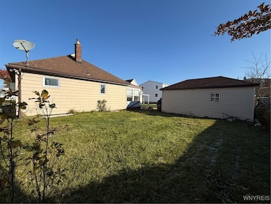 445 Reiman St, Buffalo, NY 14212 - photo 4