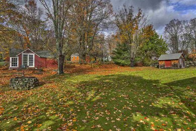 584 Center Rd, Hillsborough, NH 03244 - photo 6