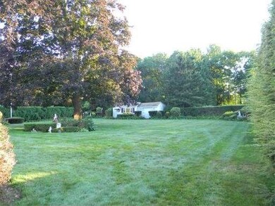 136 N Broadway, Haverhill, MA 01832 - photo 3