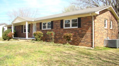 400 Shadow Dr, Shelbyville, TN 37160 - photo 4