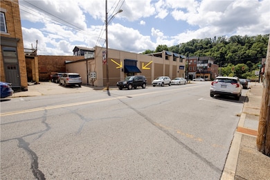 302 9th St, New Brighton, PA 15066 - photo 2