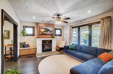 Living Rooms 1