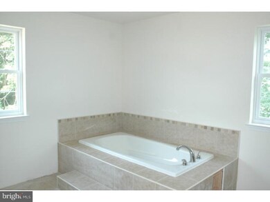 543 Catherine St, Ambler, PA 19002 - photo 7