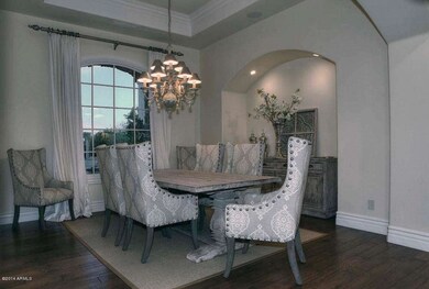 Night-Dining Room