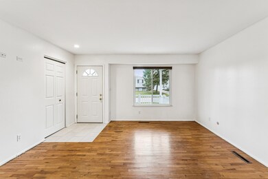 520 Clarion St, Clio, MI 48420 - photo 6