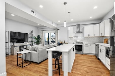 24-26 Falcon St unit 2, Boston, MA 02128 - photo 5