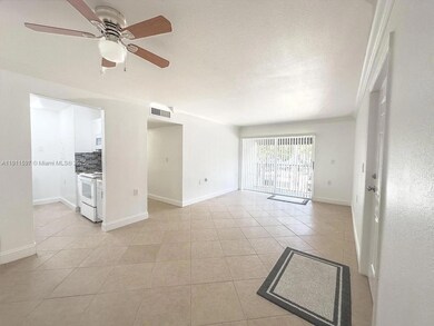 1201 Lake Victoria Dr unit P, West Palm Beach, FL 33411 - photo 2