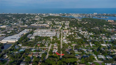 12230 137th St N, Largo, FL 33774 - photo 2