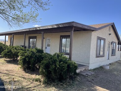 4500 W Robbie Ln, Paulden, AZ 86334 - photo 2