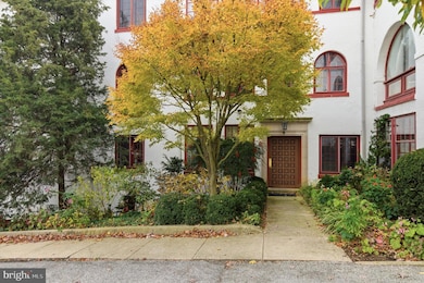 230 Stony Run Ln unit 4F, Baltimore, MD 21210 - photo 2