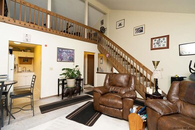 194 Jefferson St, Albany, NY 12210 - photo 3