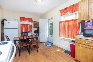 23 Wilbraham Ave, Springfield, MA 01109 - photo 4