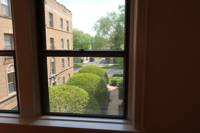 132 N Haven Rd unit 2W, Elmhurst, IL 60126 - photo 4