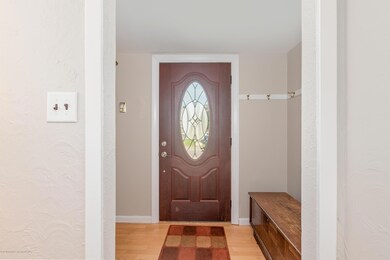 40 W Arthur Place, Iselin, NJ 08830 - photo 4