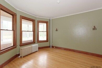 28 Mapleridge Ave, Albany, NY 12209 - photo 7