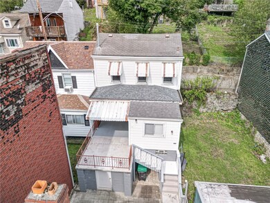 113 Howard St unit REAR, Millvale, PA 15209 - photo 2