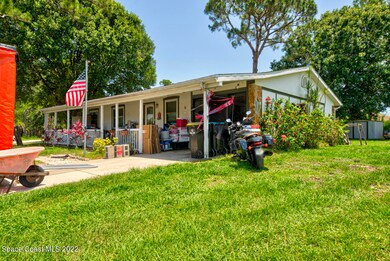 front of house right (1)